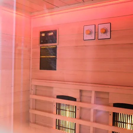 Neu! Moderner Bayrischer Flair Vor Pilatushaus Appartement *