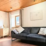 Neu! Moderner Bayrischer Flair Vor Pilatushaus *