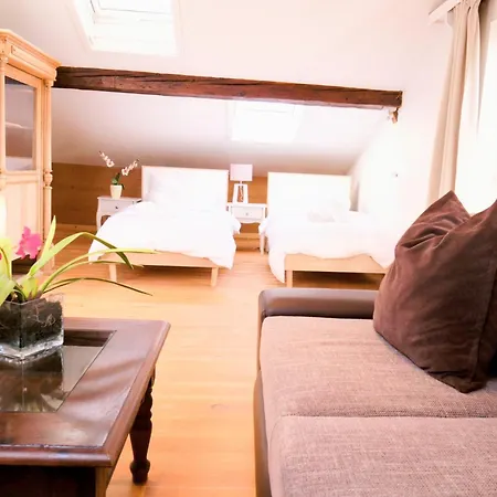 Neu! Moderner Bayrischer Flair Vor Pilatushaus Apartment